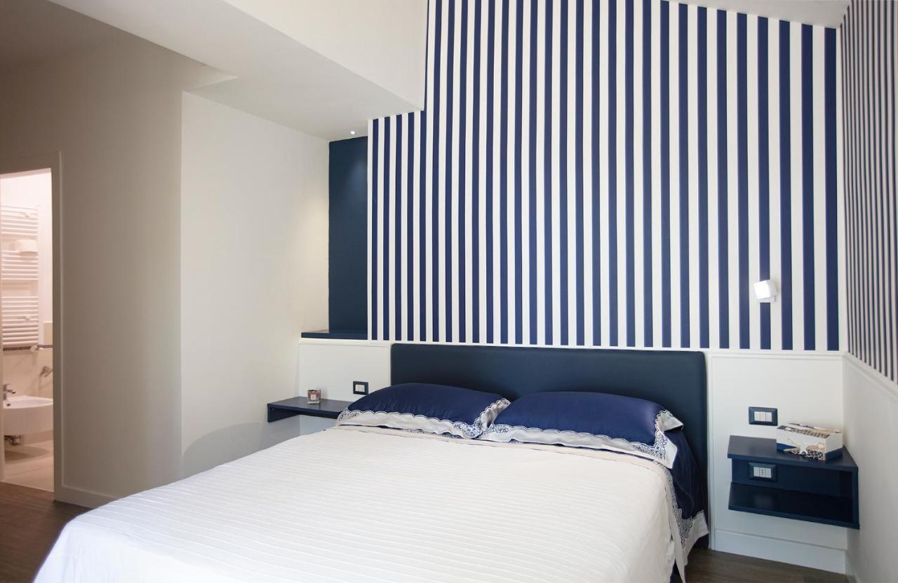 B&B La Porta Sulla Spiaggia 콰르투 산텔레나 외부 사진